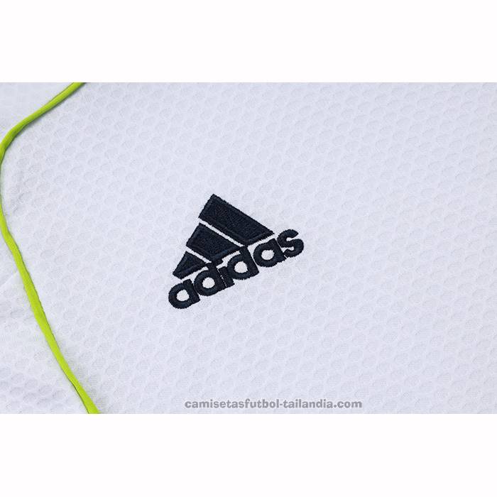 Chandal del Real Madrid Manga Corta 25/26 Blanco - Pantalon Corto